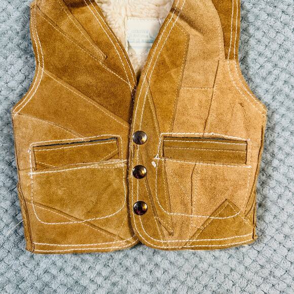 Vintage BABY Brown Leather Patchwork Leather Sherpa Lined Western Vest - Picture 2 of 6